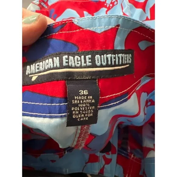 American Eagle Outfitters Mens Red & Blue Floral Swim Trunks Size 36 Polyester D - Picture 7 of 12
